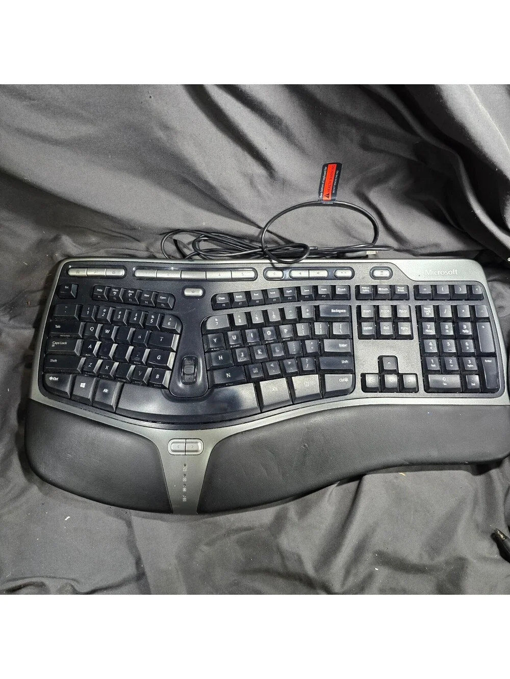 Microsoft Natural Ergonomic Keyboard 4000 v1.0 USB Wired Black Gray KU-0462